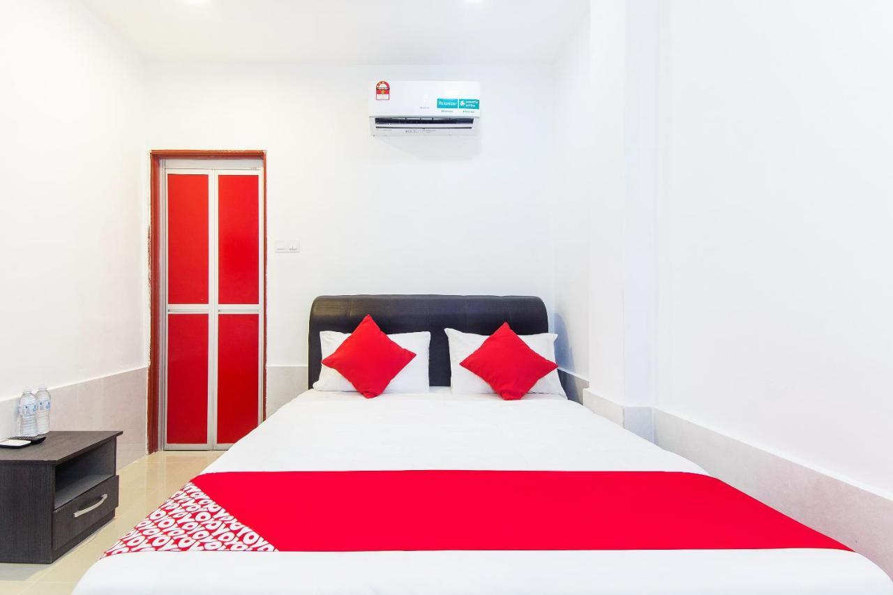 Super Oyo 414 Adiff Palace Hotel 2*
