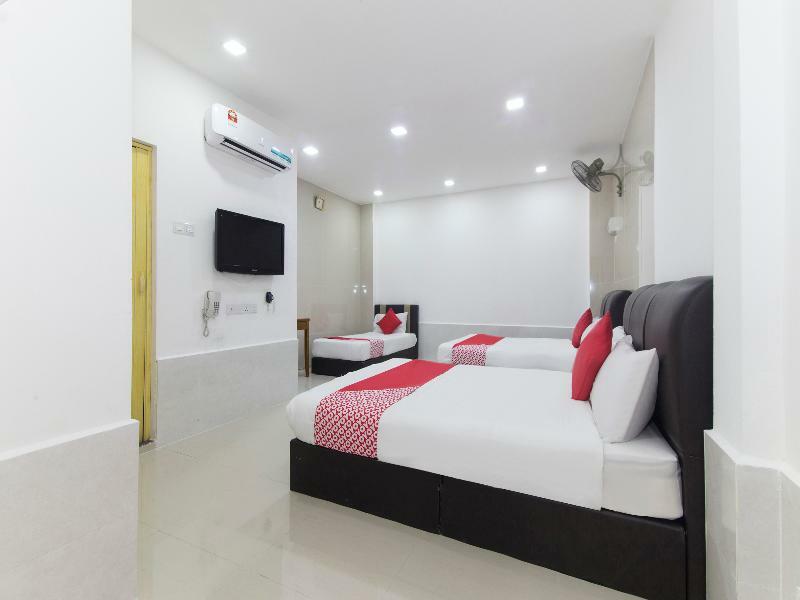 Super Oyo 414 Adiff Palace 2*